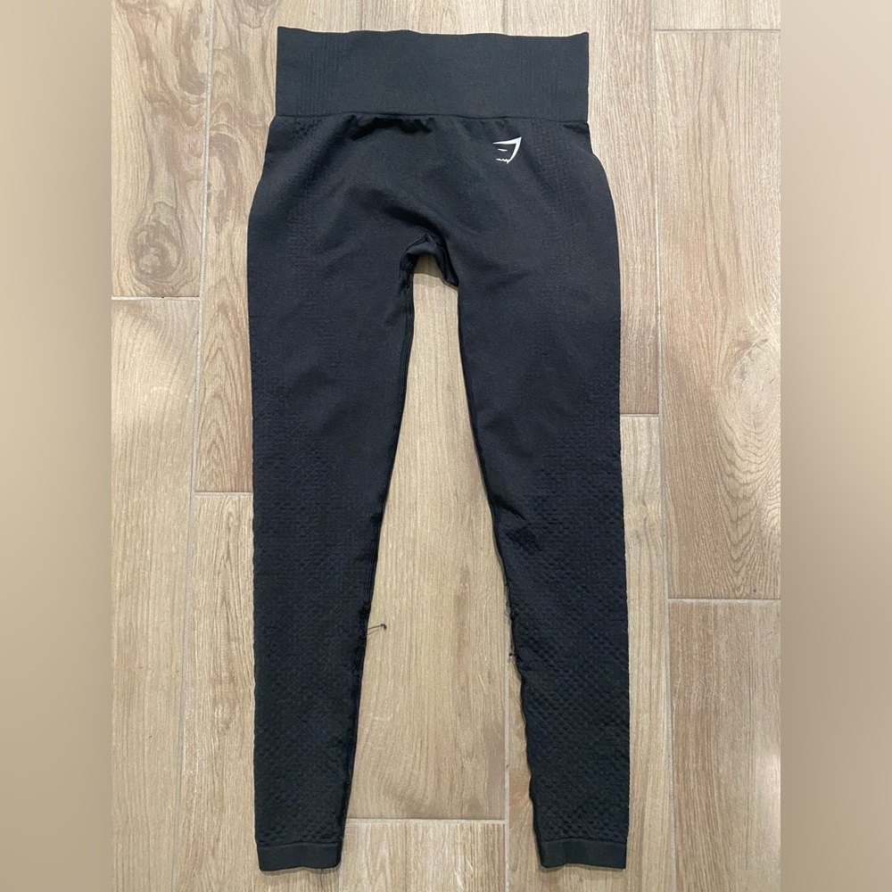 6 pairs of leggings (4 Lululemon, 1 Alo, 1 Gymshark) - sold together - Picture 16 of 16